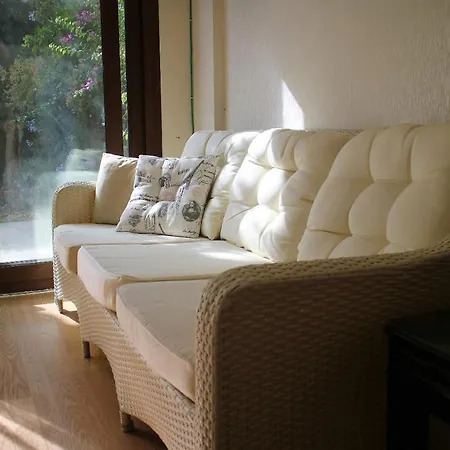 Kusadasi Merkezde Villa *